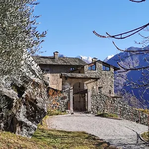 Borgo Selvapiana Holiday home Morbegno